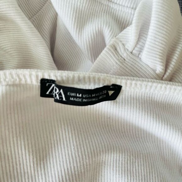 ZARA white ribbed square neck ruched side top with balloon sleeves size M. - Picture 9 of 9